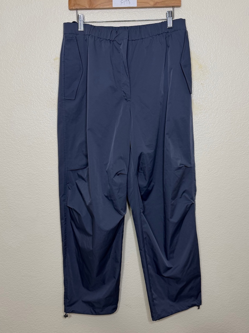 The Group by Babaton Gray Parachute Pants Size 6